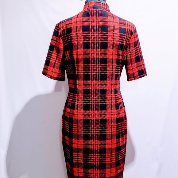 🆕Red & Black Tartan print Body-con dress size XL - Picture 3 of 7